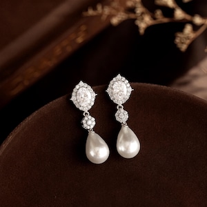 Diamond Pearl Drop Earrings,Crystal Bridal Earrings,CZ Diamond Earrings,Wedding Earrings,Bridal Jewelry,Bridesmaid Gift,Wedding Jewelry