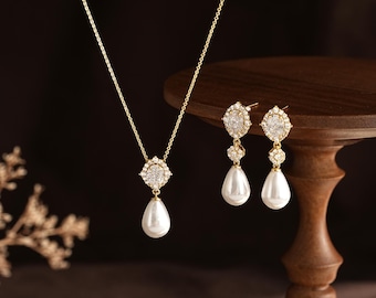 Diamond Pearl Necklace Set, Pearl Jewelry Set, Wedding Jewelry Set, Bridal Jewelry Set,Crystal Wedding Earring/Necklace, Bridesmaid Gift