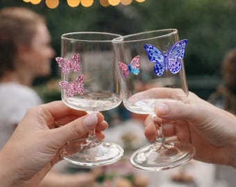Calici da vino a forma di farfalla realizzati a mano, flûte da champagne floreali romantiche, set per brindisi di nozze