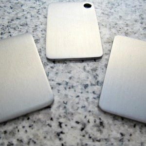 1"x1 1/2" (25mmx38mm) Rectangle w/ Rounded Corners Stamping Blanks, 2mm Stainless Steel - Silver Alternative RT-RC08-12H-2MM