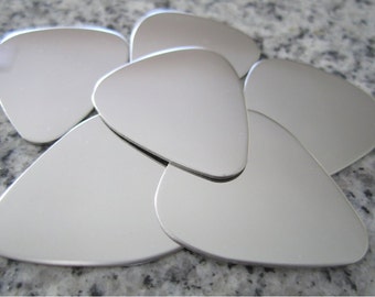1&quot;x1 1/4&quot; (25MMx32MM) Guitar Pick Stamping Blanks, 22g Stainless Steel - AWESOME Silver Alternative GP08-10