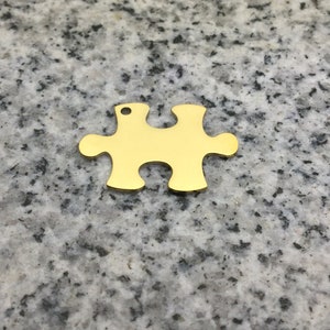 PREMIUM 1&#39;&#39; x 5/8&#39;&#39; (25mm x 16mm) Yellow Puzzle Piece Stamping/Engraving Blank w/ Corner Hole, 22g Stainless Steel - PP08-05CHY