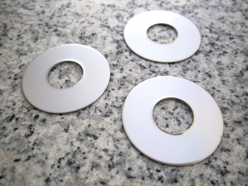 1 1/4 32mm Round Wide Rim Washer 1/2'' center hole Stamping Blanks, 22g Stainless Steel AWESOME Silver Alternative WRW10 image 1