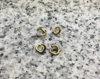 100 Qty. -  6mm OD, 3.6mm ID, 18g (1.2mm) Saw Cut Stainless Steel Yellow Gold Color Jump Rings JR18-06Y