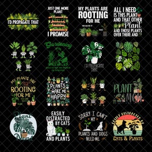 Può includere: Una collezione di sedici grafiche a tema piante e giardinaggio. I disegni includono testi come "I'd Propagate That" e "Plants Make Me Happy". I disegni sono in verde e bianco su sfondo nero, con gatti e cani.