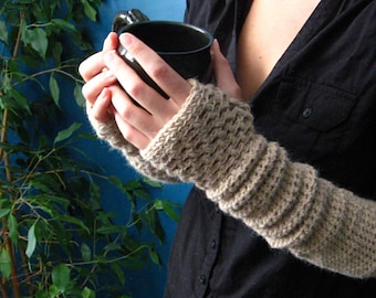 Crochet Pattern for Warm My Arms Slouch / Fingerless Mitt