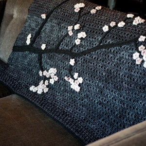 CROCHET PATTERN for Cherry Blossom Throw image 3