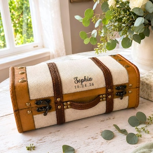 Bridal Trunk Personalized – Small Suitcase Keepsake for Wedding Cards & Bridal Shower