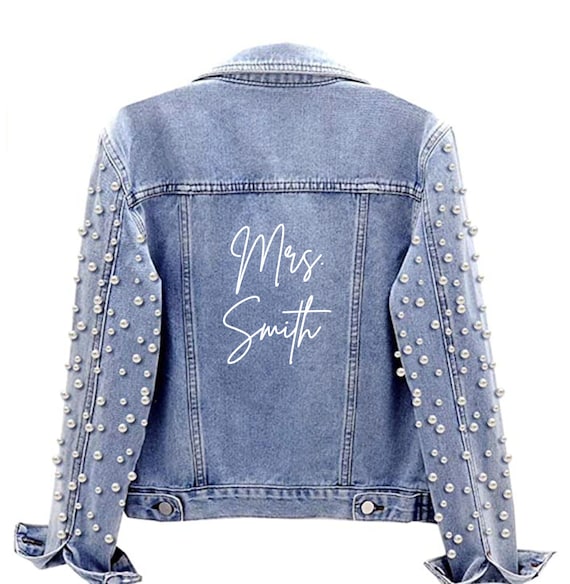 Mrs Pearl Jean Jacket Bride Engagement Photo Gift Wedding Denim Jacket Personalized Jean Jacket Custom Bride Jacket Wife Honeymoon Gift Etsy Canada