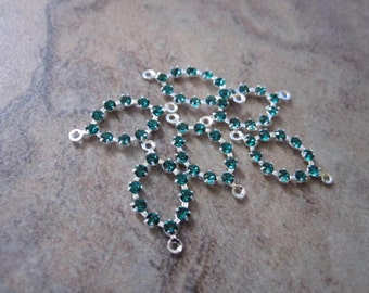 6 Swarovski Crystal and Silver-Plated Brass Links, Crystal Passions, Emerald, 13x9mm Oval - JD55