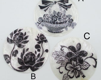 Capiz Shells with Black Decoupage Image