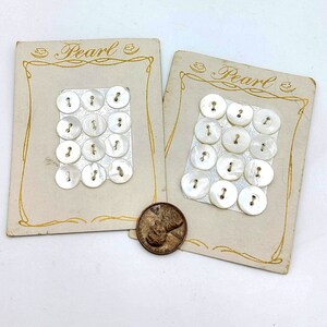 Vintage &quot;Pearl&quot; Buttons Original Vintage Pearl Card - 12 buttons