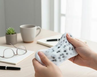 Pimple Popping Fidget Toy – Realistic Stress Relief Pad for Anxiety Relief & Focus Enhancement, Sensory Popping Game
