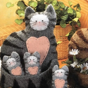 Vintage Sewing Pattern Big 18&quot; Stuffed Plush Cat Cozy and Baby Kittens Animal Countryl Decor PDF Instant Digital Download