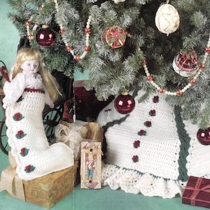 Vintage Victorian Christmas Crochet Pattern Classic Rosebud Tree Skirt with Matching Stocking PDF Instant Digital Download