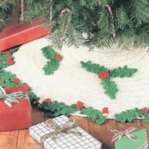 Vintage Crochet Pattern Christmas Tree Skirt Holly Leaves Berries PDF Instant Digital Download