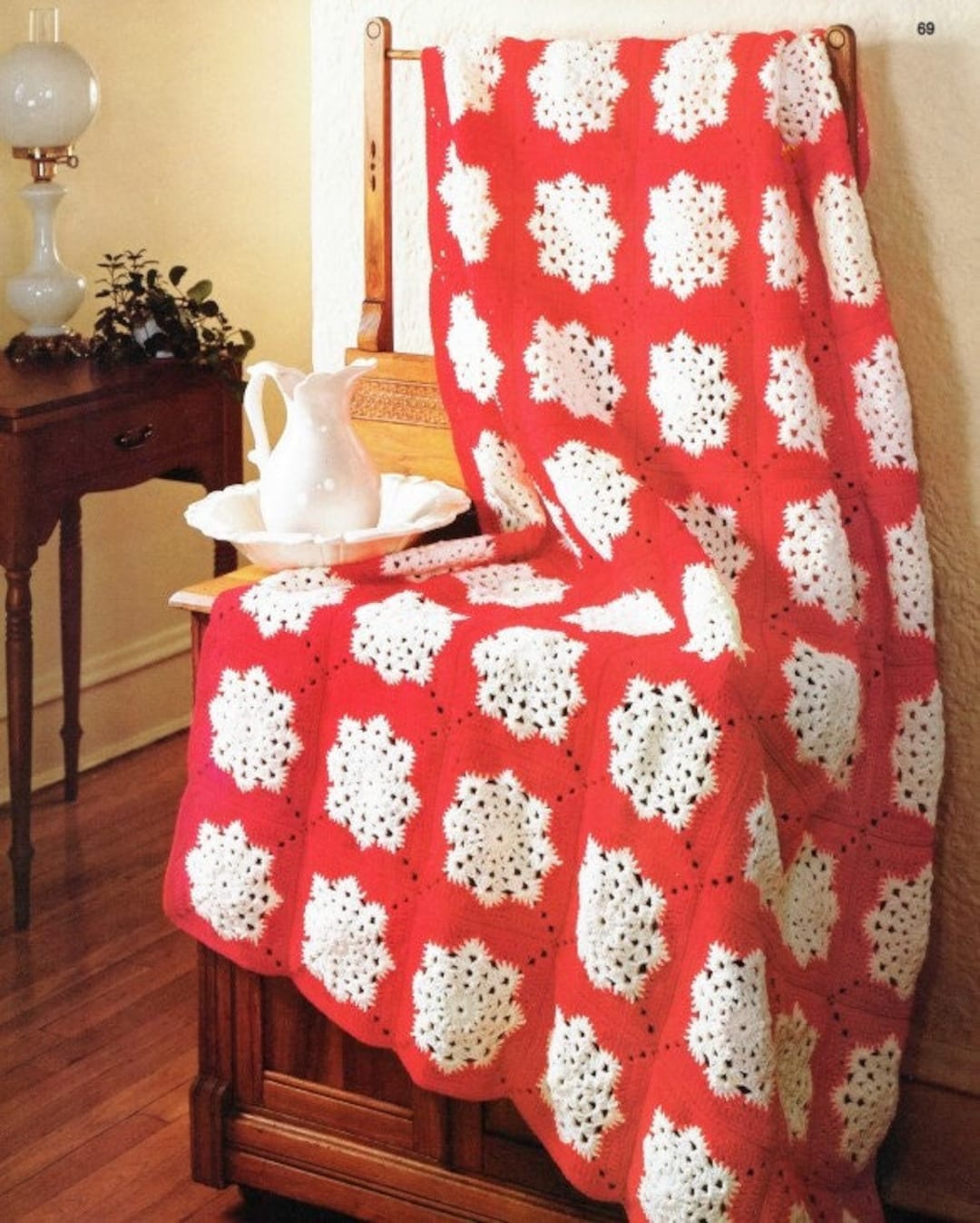 Vintage Crochet Pattern Snow Fire Snowflake Winter Motif Patchwork