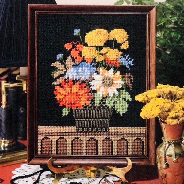 Vintage Plastic Canvas Pattern Autumn Bouquet Floral Wall Picture Hanging Decor PDF Instant Digital Download