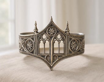Anello in argento con cattedrale gotica, gioielli architettonici