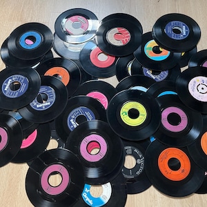Vintage Single LP Records for DIY Crafts - Upcycled Vinyl Art, Projects & Home Decor