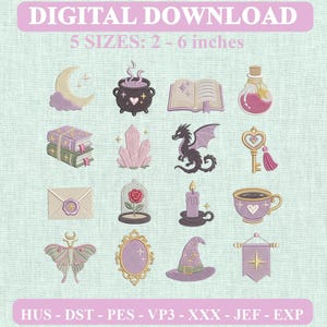 Könnte beinhalten: Ein digitales Stickmuster-Set zum Download mit sechzehn Motiven: Mondsichel, Kessel, offenes Buch, Zaubertrankflasche, Bücherstapel, Kristalle, Drache, Schlüssel, Briefumschlag, Rose unter Glas, Kerze, Teetasse, Nachtfalter, Spiegel, Hut und Banner.