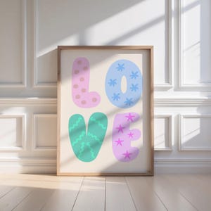 Lámina decorativa infantil con temática de amor / Arte mural en tonos pastel / Decoración imprimible para habitaciones infantiles / Arte mural para guardería / Decoración para sala de juegos / Descarga digital