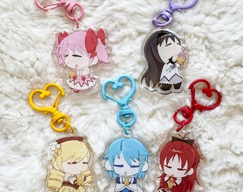Madoka Magica Acryl Schlüsselanhänger 5 cm | Anime Schlüsselanhänger – Madoka, Homura, Mami, Sayaka, Kyoko | Süßes Magical Girl Fanmade Merch