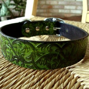 Forest Green Leather Dog Collar. 1 1/4 Forest Green and Black Embossed Western Vine Collar. image 2