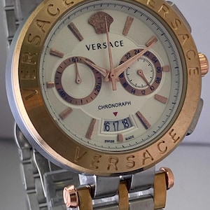 Odnowiony luksusowy zegarek kwarcowy Versace Aion z białą tarczą i datą, dwukolorowy, wyprodukowany w Szwajcarii