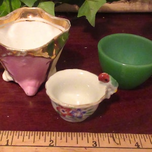 Tiny teacups 3 cups 1 green, 1 pink and yellow, and 1 floral white with parrot bird handle for collection doll house tea party china ceramic