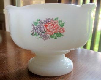 Vintage Avon white glass soap bowl dish on pedestal pink and lilac roses scalloped edge bathroom vanity decor footed Country Garden floral