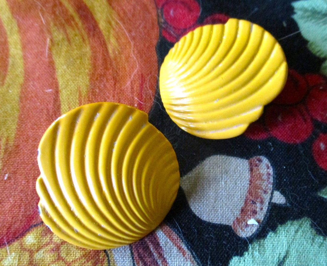 Orange Pierced Earrings Shell Shape Metal Plastic Paint Lightweight