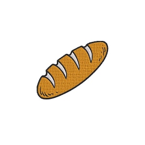 Può includere: Una toppa ricamata raffigurante una baguette color marrone dorato con un contorno scuro. Il pane presenta quattro distinti tagli diagonali sulla parte superiore che rivelano dettagli interni bianchi, realizzati con un motivo a punto.