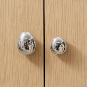 Tirador de armario plateado: Tirador creativo para armario, pomos para tocador de baño