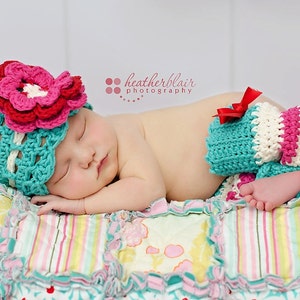 Baby Girl CROCHET PATTERN Blueberry Muffin Beanie / Headband & Leg Warmers 4 sizes included, PDF instant download, photo prop flower hat image 1