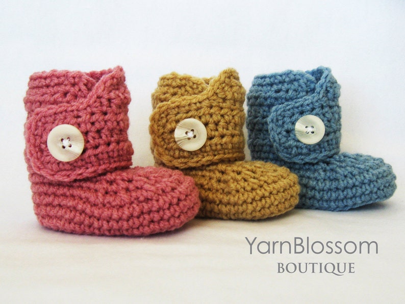 PDF PATTERN Baby Button Boots crochet booties, crochet boots, newborn baby shoes, shoe pattern, crochet tutorial image 3