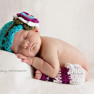 Baby Girl CROCHET PATTERN Blueberry Muffin Beanie / Headband & Leg Warmers 4 sizes included, PDF instant download, photo prop flower hat image 2