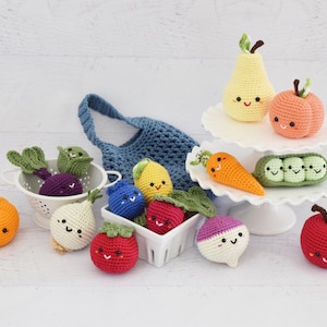 CROCHET PATTERN Farmer's Market amigurumi toy crochet food play food crochet vegetables fruit market bag kids PDF digital pattern image 2