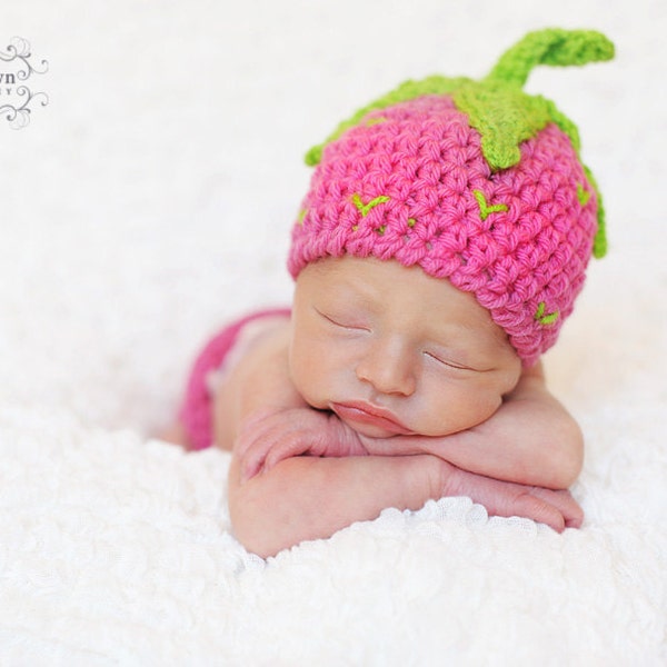 Strawberry Crochet PATTERN - Strawberry Shortcake Beanie & Leg Warmers - PDF pattern newborn baby photo prop hat baby girl outfit