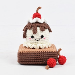 CROCHET PATTERN - Brownie Sundae - PDF amigurumi pattern for pretend play
