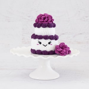 CROCHET PATTERN - Wedding Cake Amigurumi pattern