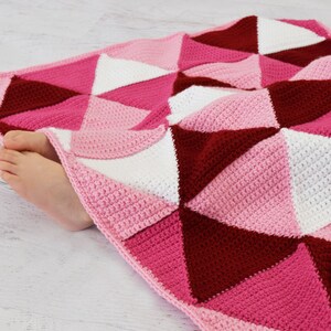 Crochet Blanket PATTERN Ombre Triangle Blanket baby size Blanket, child size blanket, PDF pattern, crochet afghan, Afghan pattern image 2