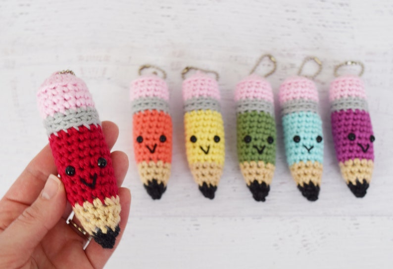 Amigurumi CROCHET PATTERN Pencil Keychains teacher appreciation gift, printable gift tag image 4