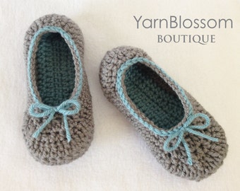 Slippers Crochet PATTERN - The Rebekah Slipper - 6 big kid shoe sizes girls children's house slippers shoes PDF Instant Download