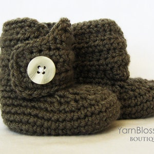 PDF PATTERN Baby Button Boots crochet booties, crochet boots, newborn baby shoes, shoe pattern, crochet tutorial image 4