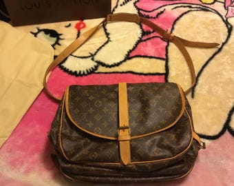 Louis Vuitton Malletier Saumur 35 Messenger Bag!