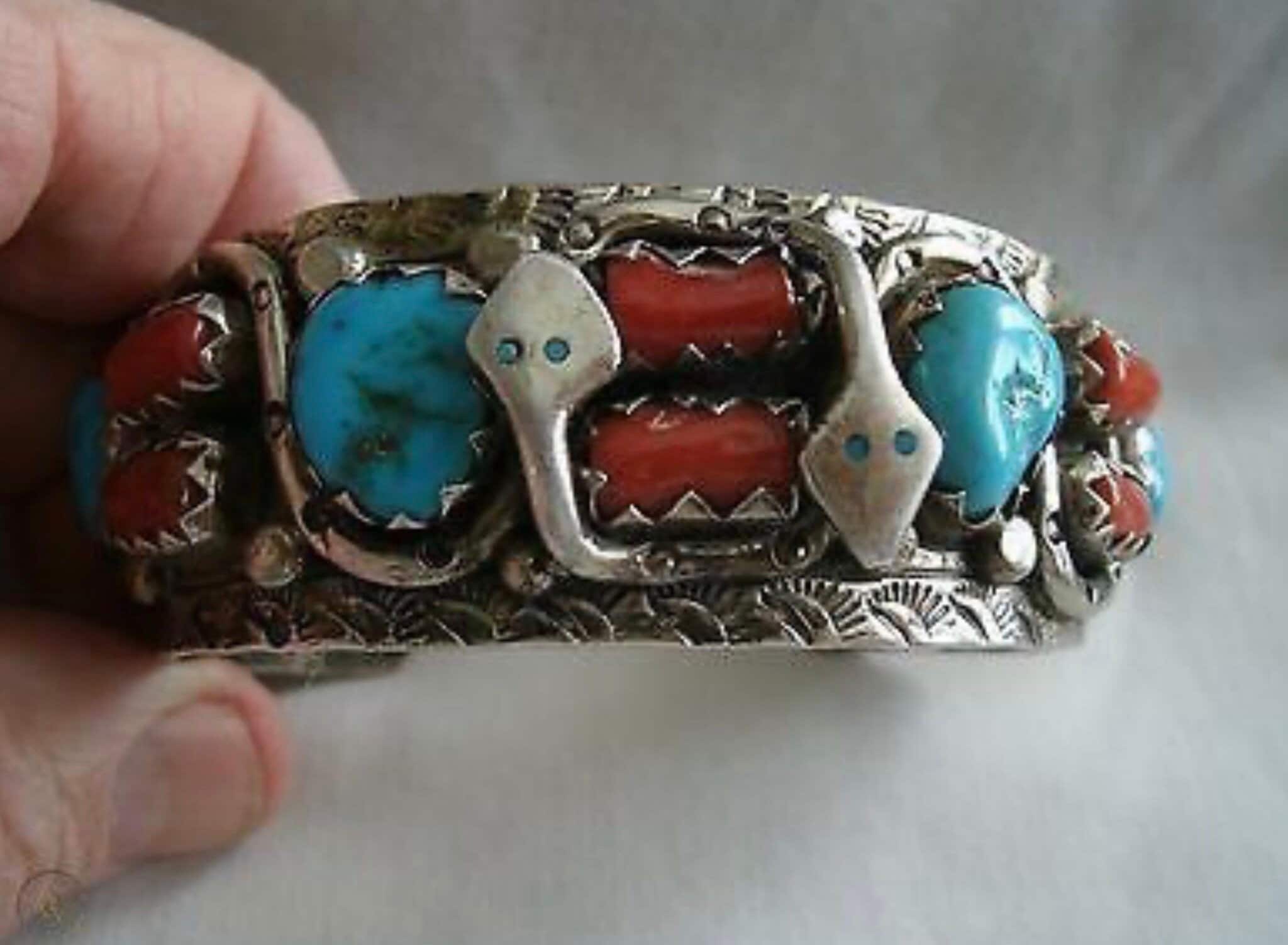 Amazing Vintage Sue Calavaza Turquoise Sterling Native American Jewelry Silver Necklace Amazing Vintage Sue Calavaza Turquoise Sterling Native American Jewelry Silver Necklace