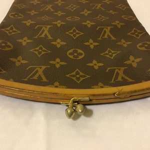 Louis Vuitton 1970's Monogram Kiss-Lock Cosmetic Pouch - Brown