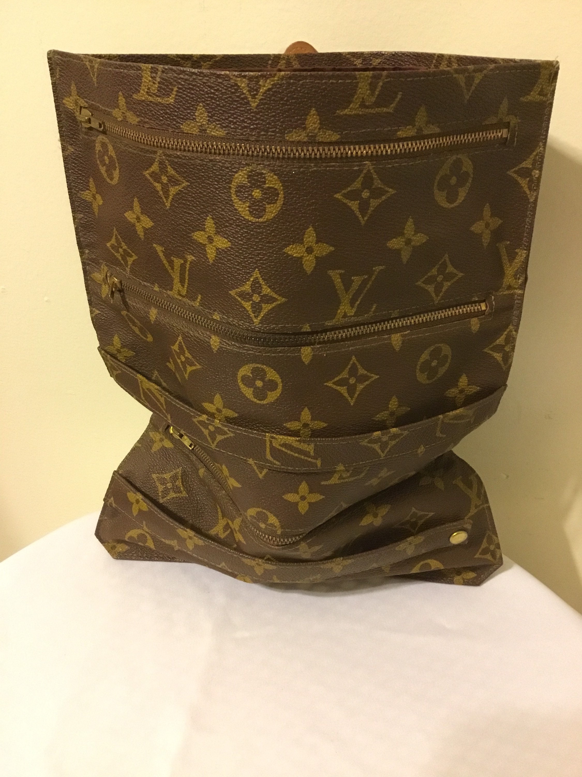 Louis Vuitton Saks Fifth Avenue Walt Whitman's Paul Smith