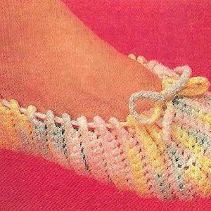 Ribbed Slippers Vintage 80&#39;s Crochet Pattern PDF INSTANT DOWNLOAD